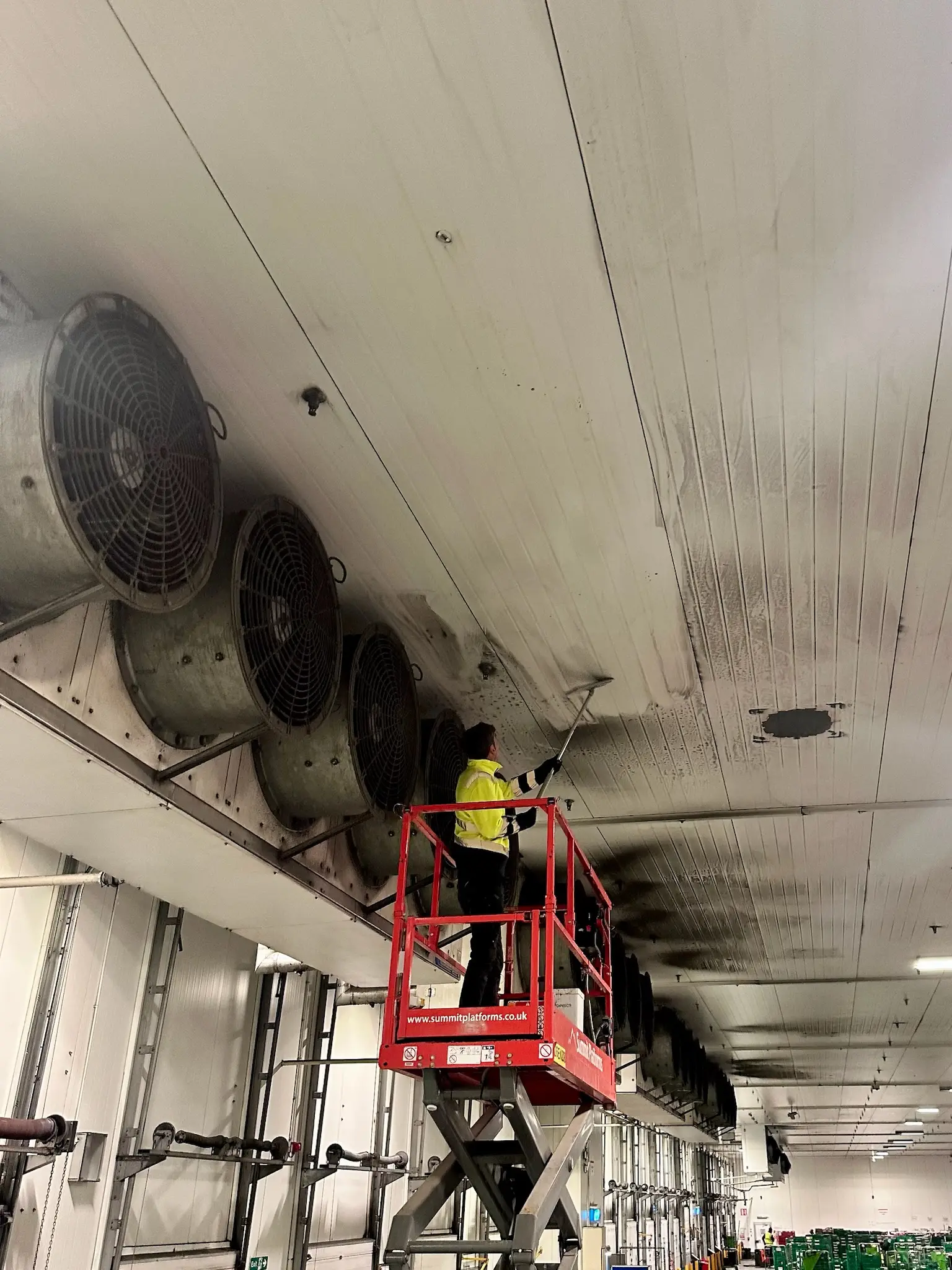Commercial Dilapidations Cleaning by DMC Facilities Management