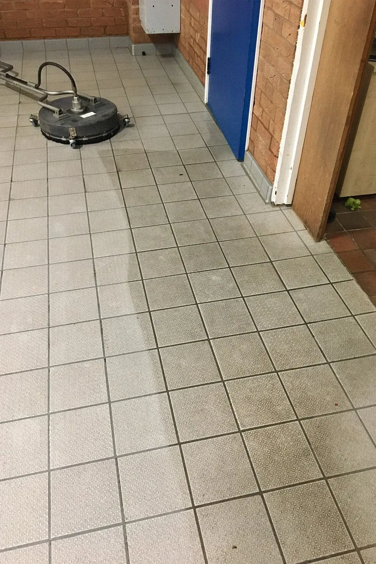 Commercial Hard Floor Cleaning by DMC Facilities Management