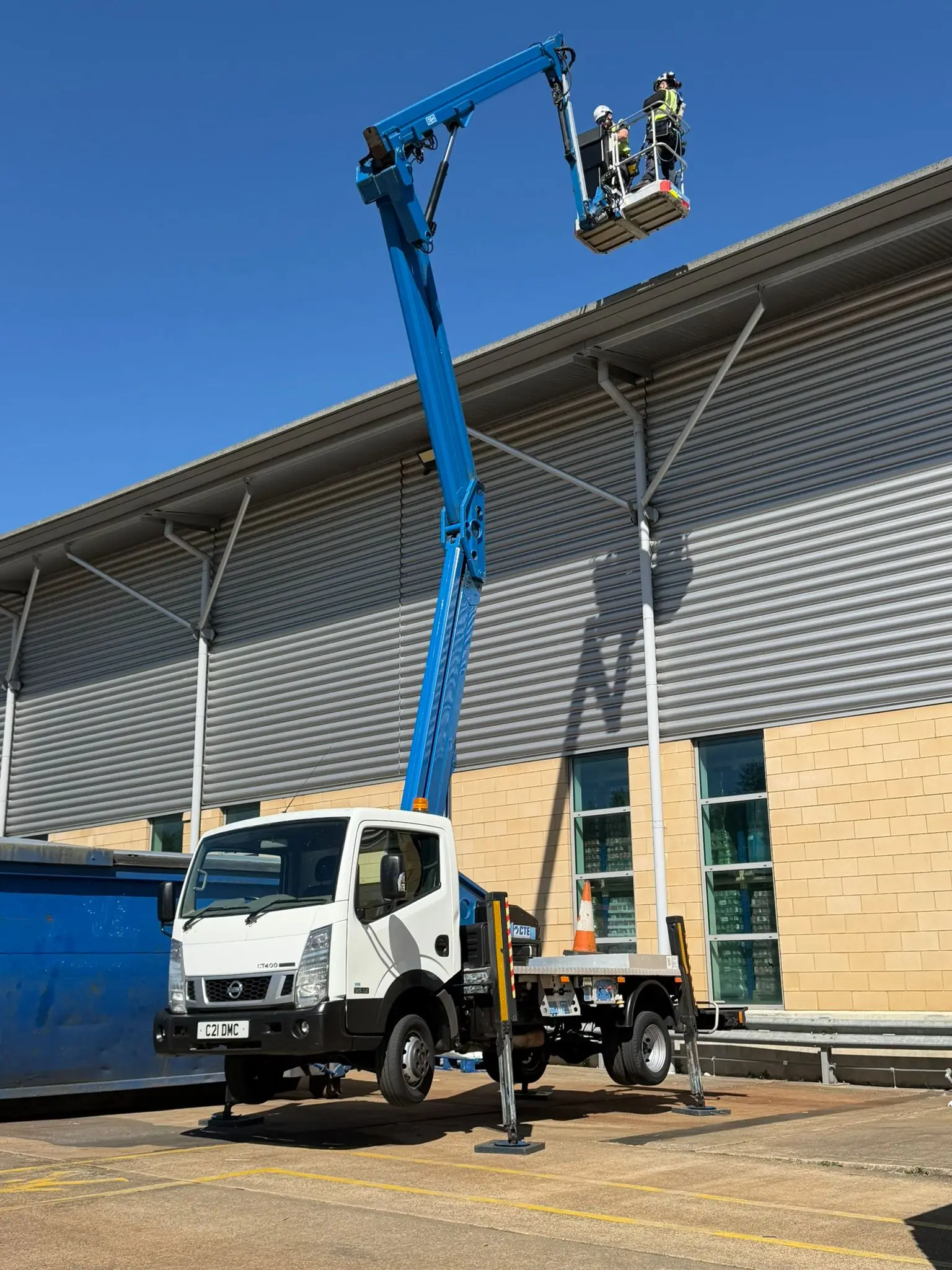 CTE Zed 21J truck mounted cherry picker